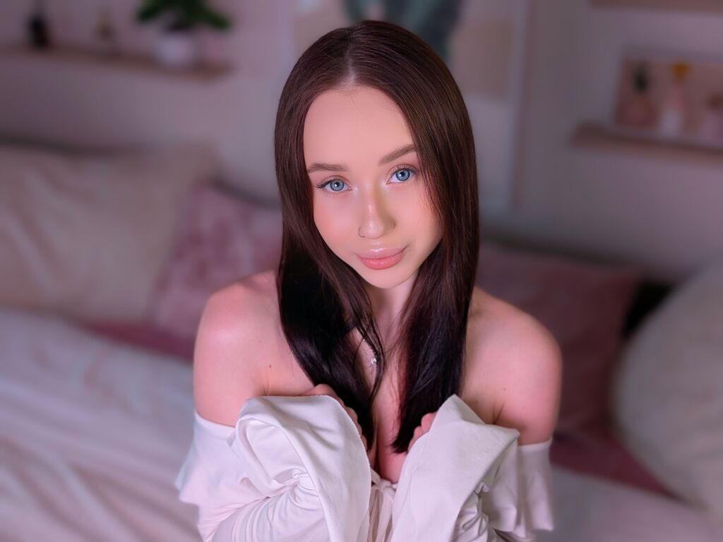 EvelynGodiva LiveJasmin