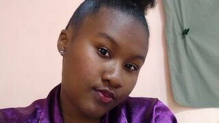 FanirisoaEmina Cam