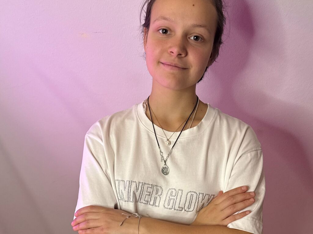 FarahChaffins LiveJasmin