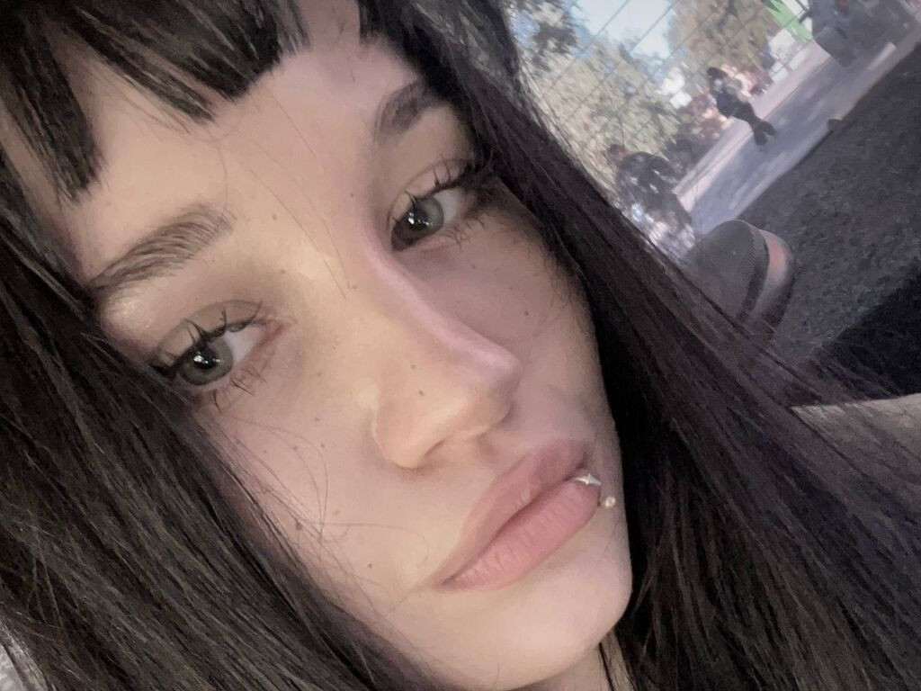 FaviolaMuldrow LiveJasmin