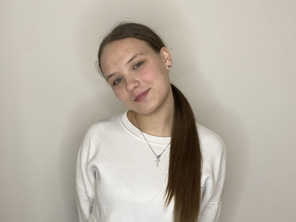 FideliaIshida LiveJasmin