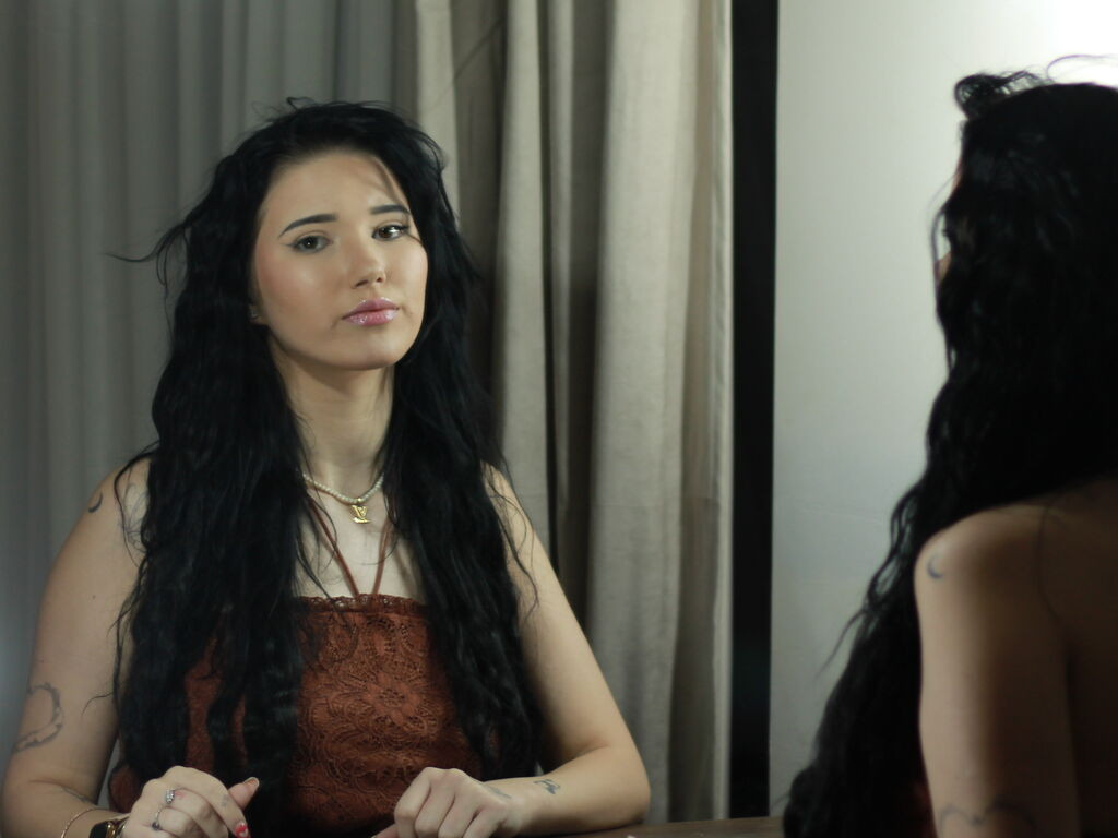 FleurDivine LiveJasmin