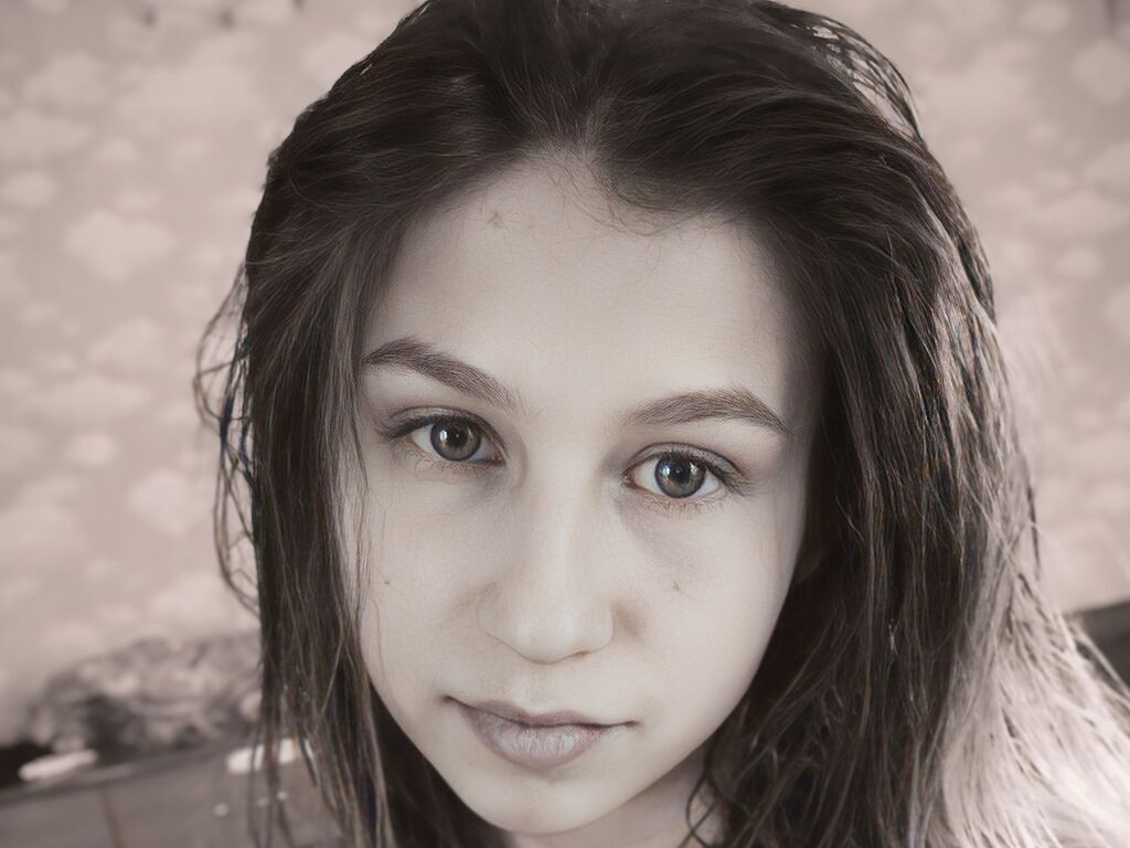 FranchescaBeyett LiveJasmin