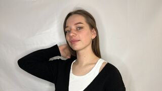 GenovevaGraubard Cam