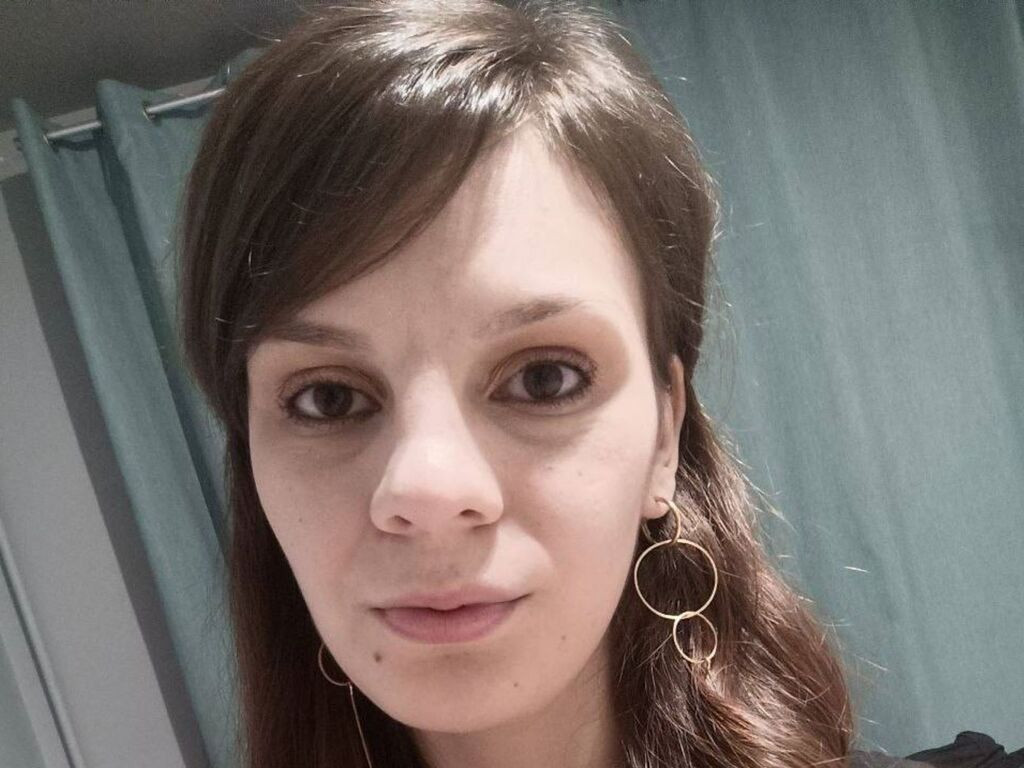 GinaJohnsoon LiveJasmin