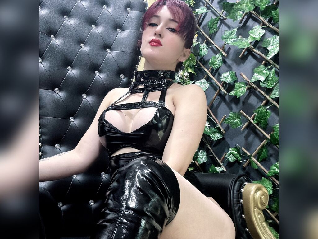 GoddessEmily LiveJasmin