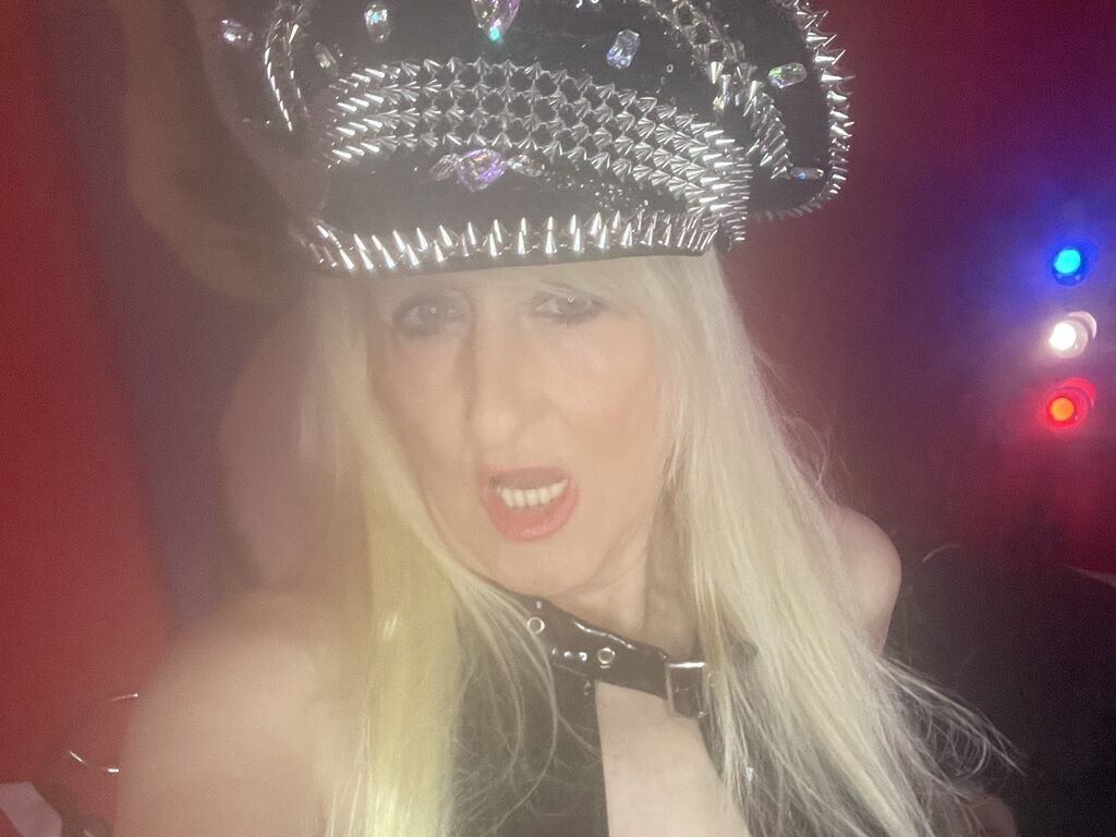 GodessLulu LiveJasmin