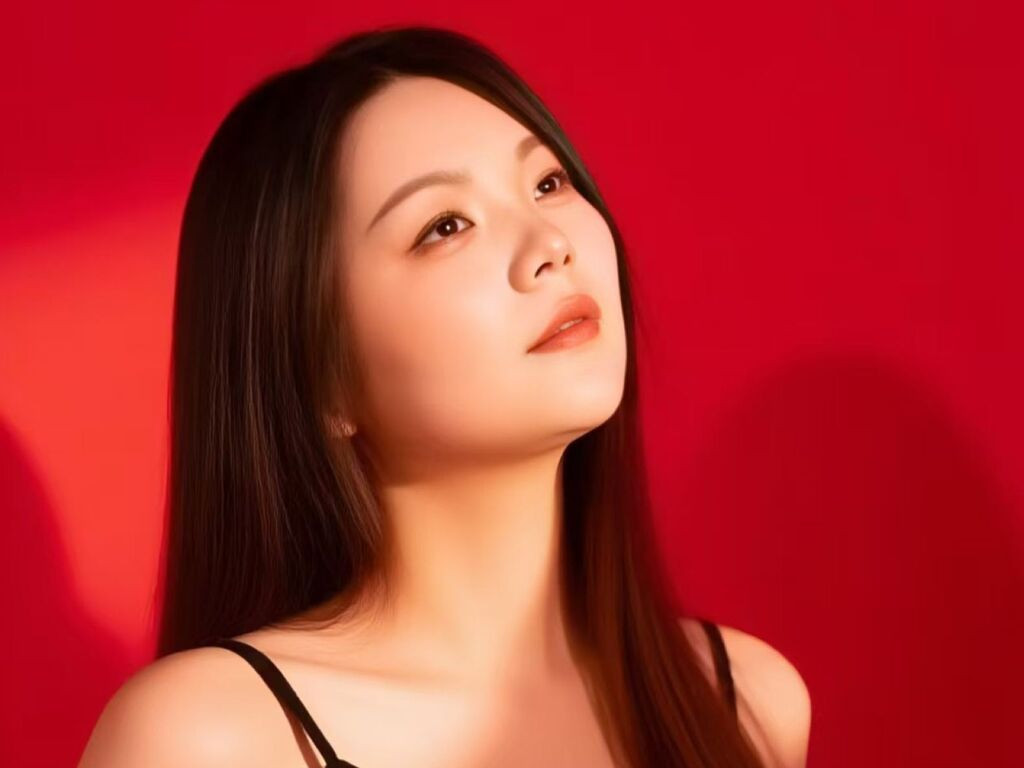 GuanshiSun Desnudo
