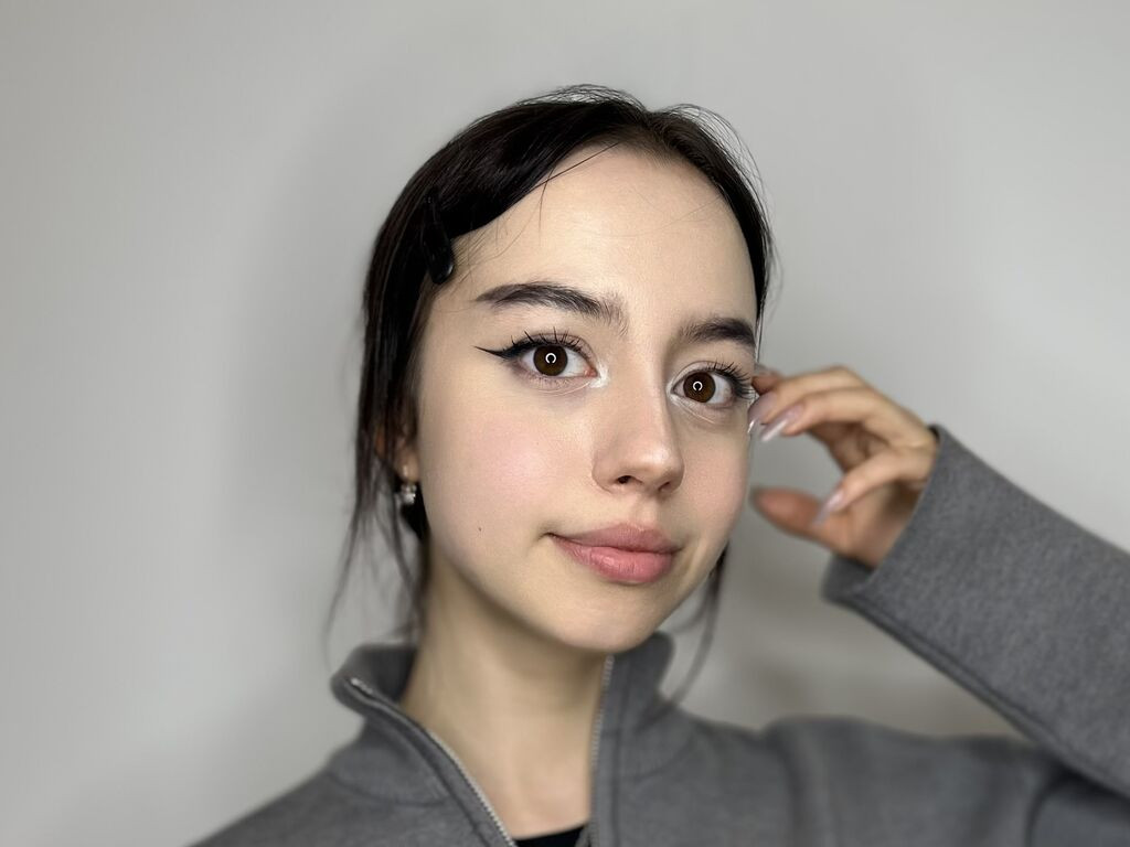 HannahDinizo Nude