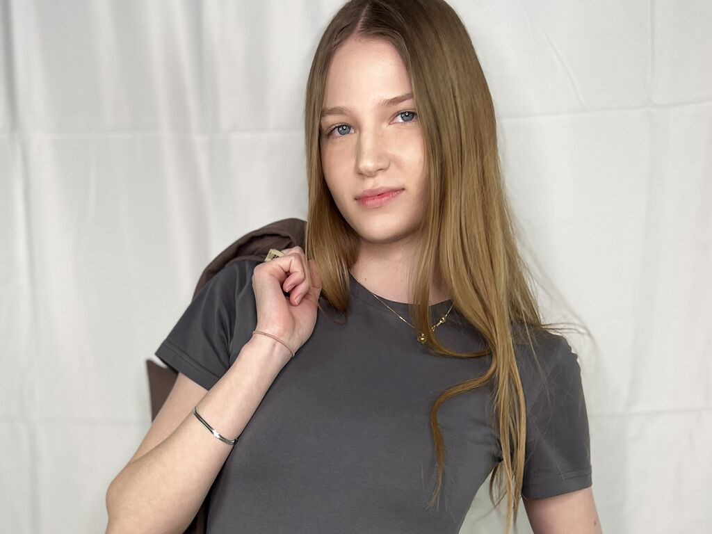 HazelLedwell LiveJasmin