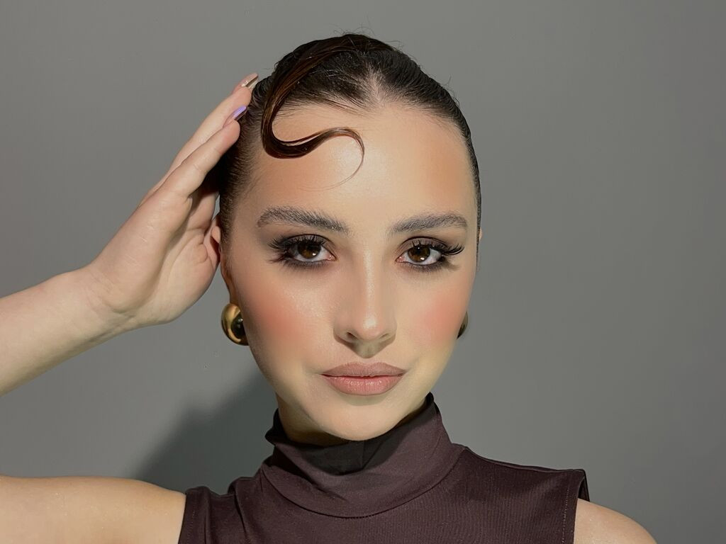 HelenBrowny LiveJasmin
