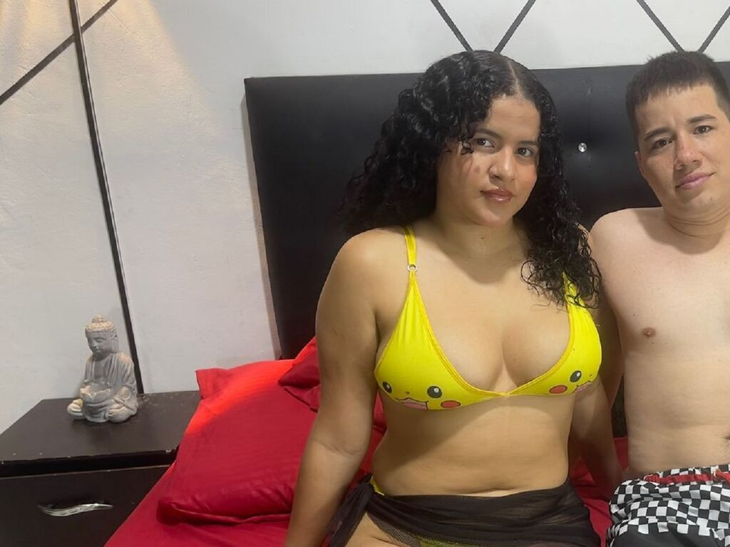 HeleneAndMark LiveJasmin