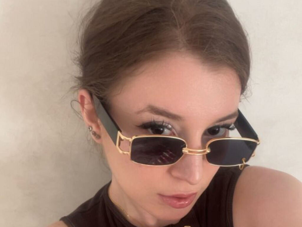 HeleneBrutger LiveJasmin