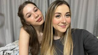 IlonaAndEricka Cam