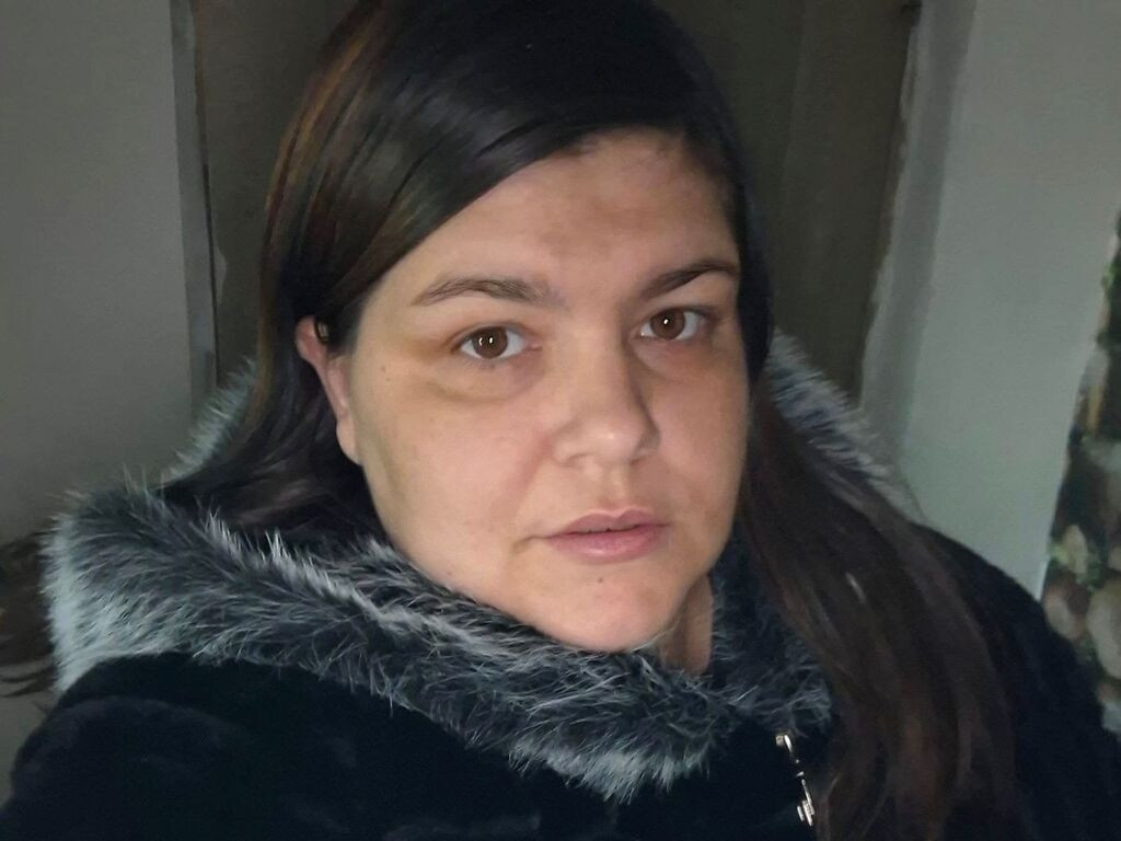 IonyEllaa Desnudo