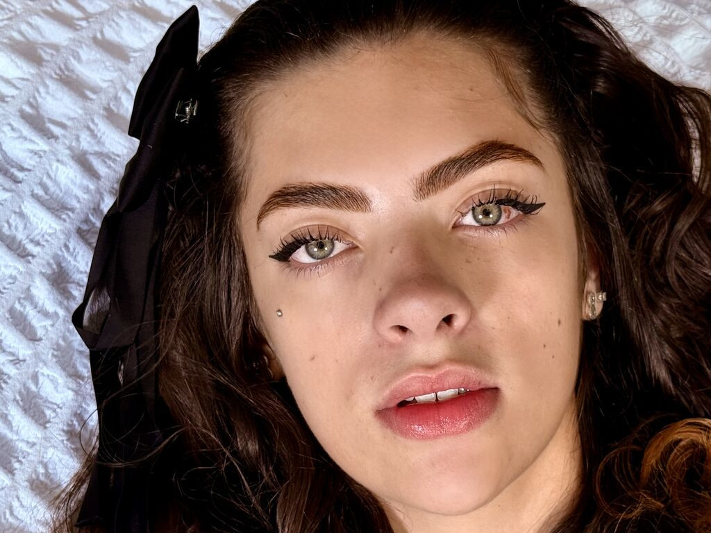 IrisWarren Nude