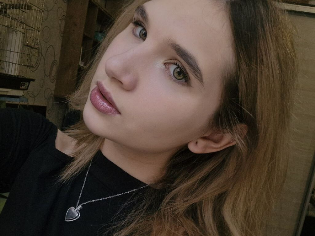 IronAdele LiveJasmin