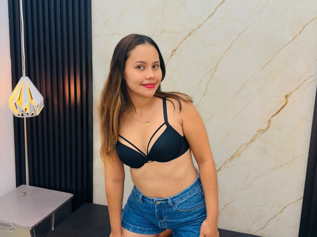 IsabelaAdans LiveJasmin