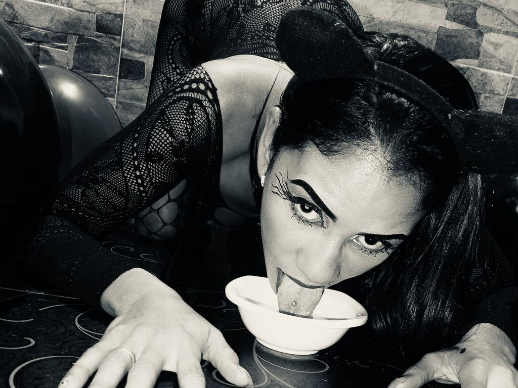 IsabelaHoyos LiveJasmin