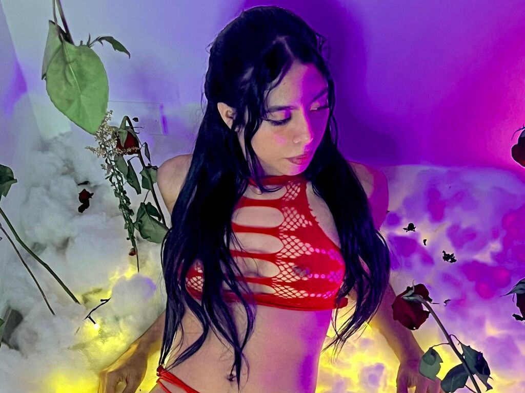 IsabellaStonne LiveJasmin