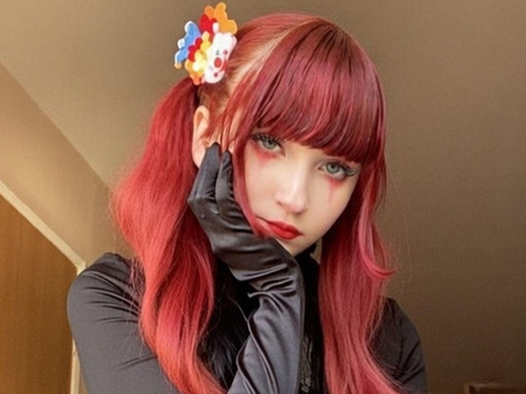 IvanaOroark LiveJasmin