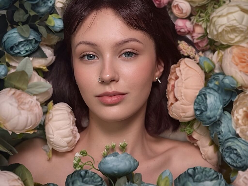 IvayaMay LiveJasmin