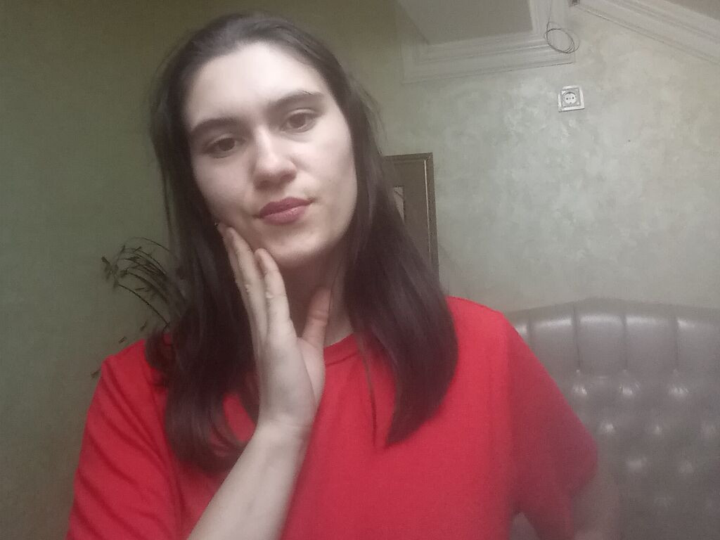 IzzyMonroey LiveJasmin