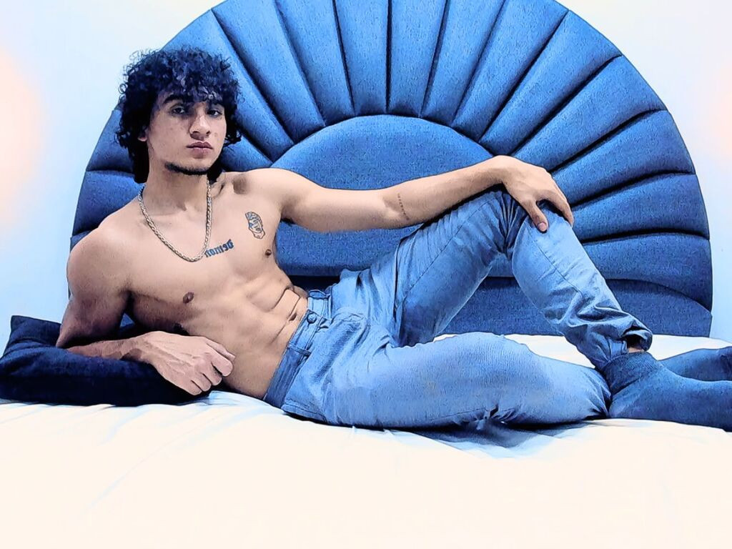 JackesTaylor LiveJasmin