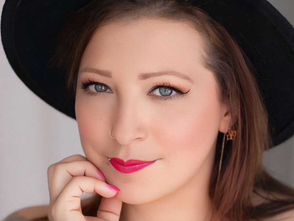 JadeMoreau LiveJasmin