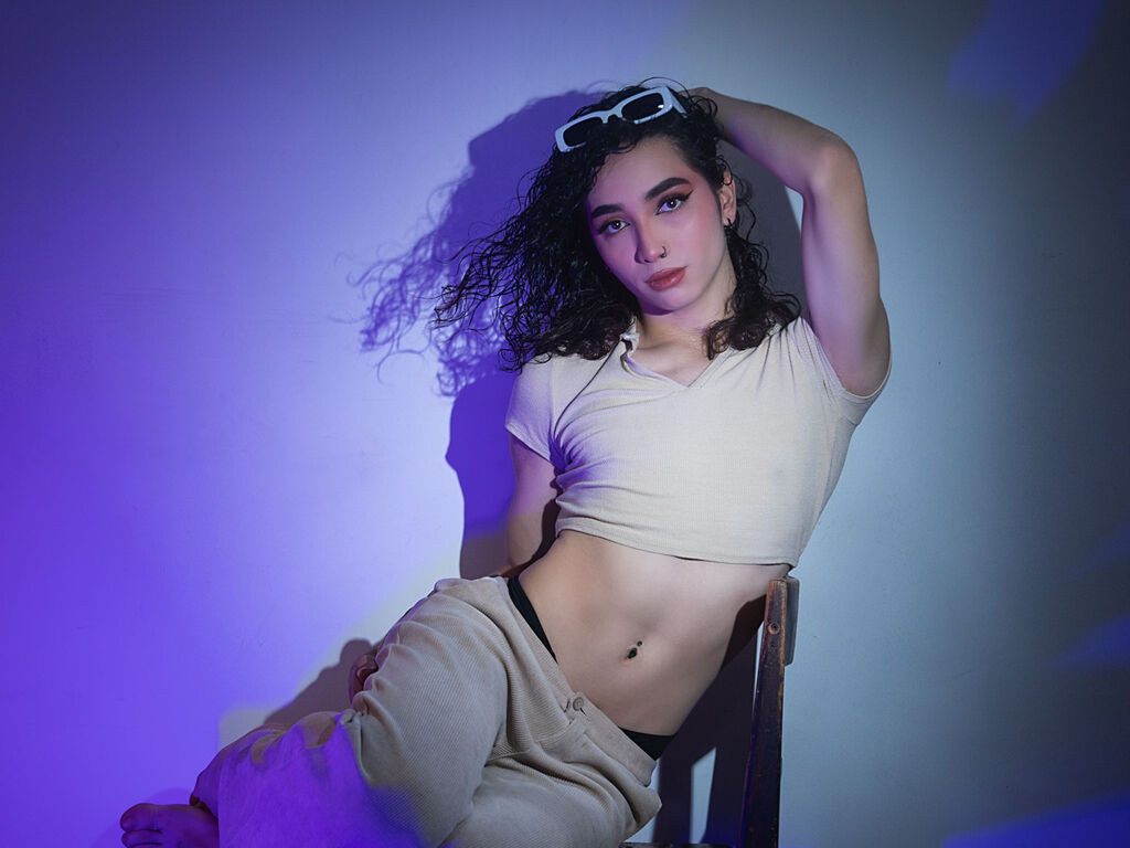 JadePastori LiveJasmin