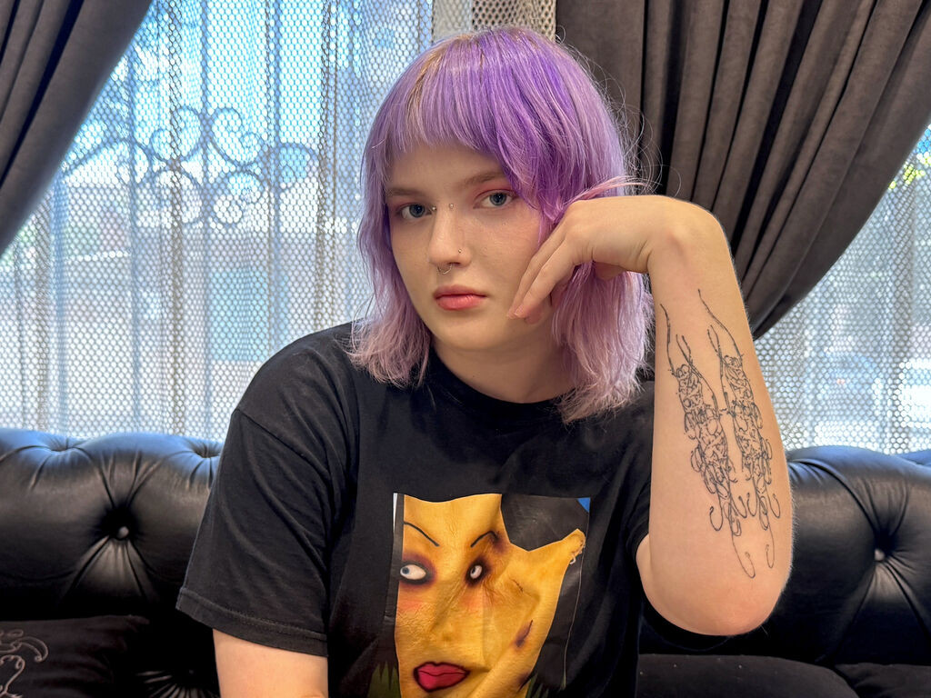 JanelFlowers LiveJasmin