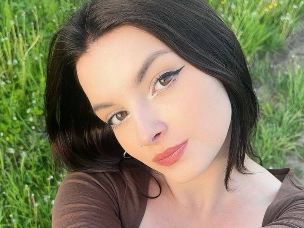 JaquelineElbie LiveJasmin