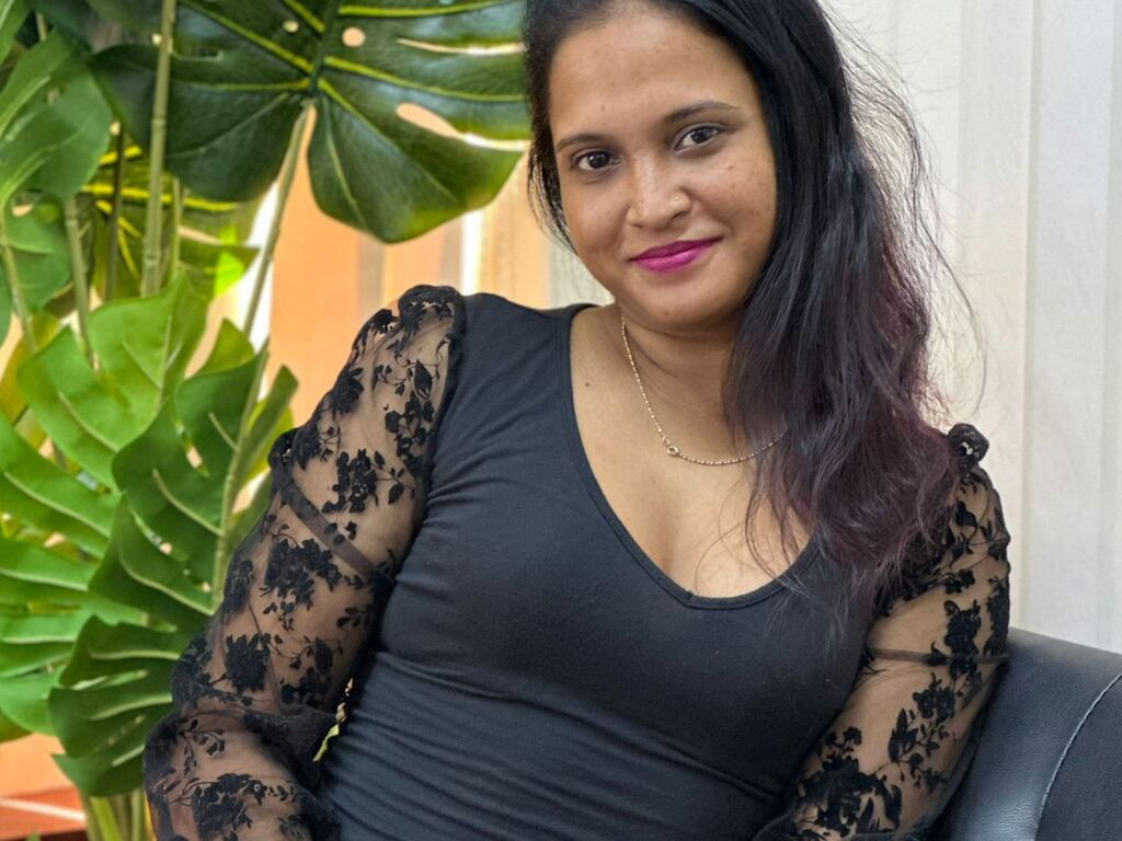 JasmineLoony LiveJasmin