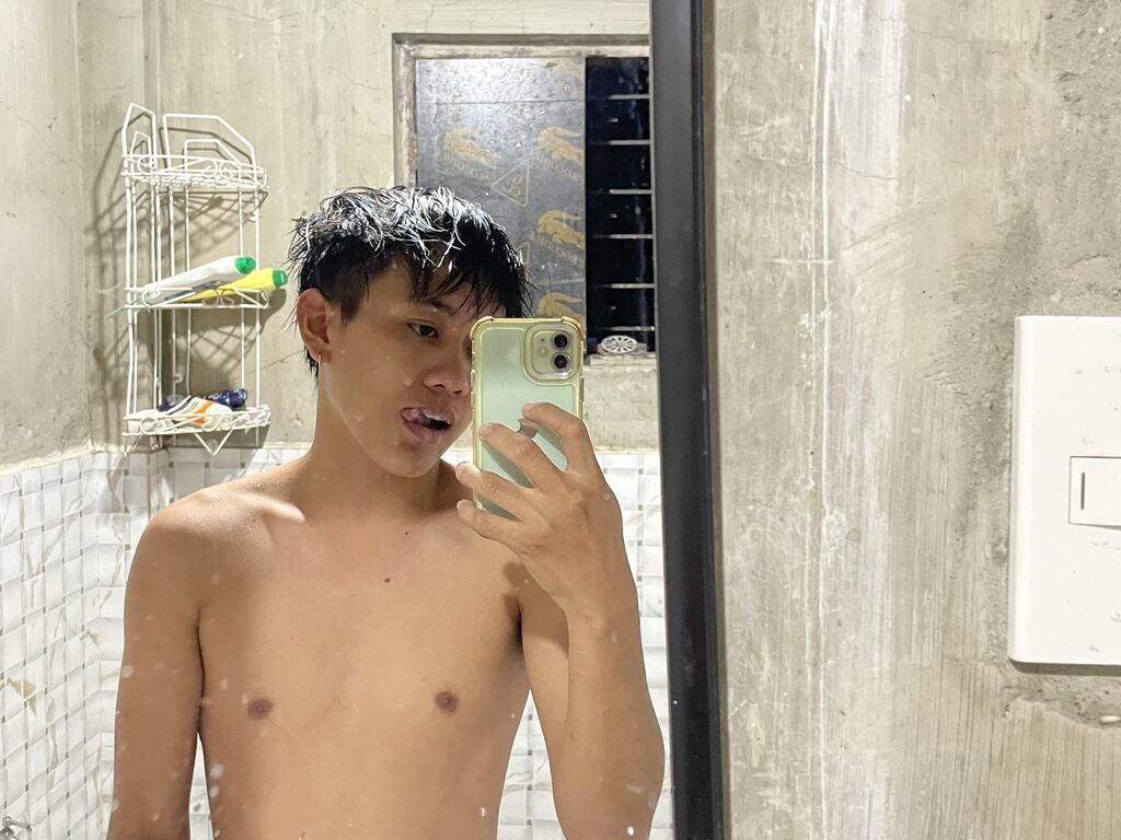 JayjayJavan LiveJasmin