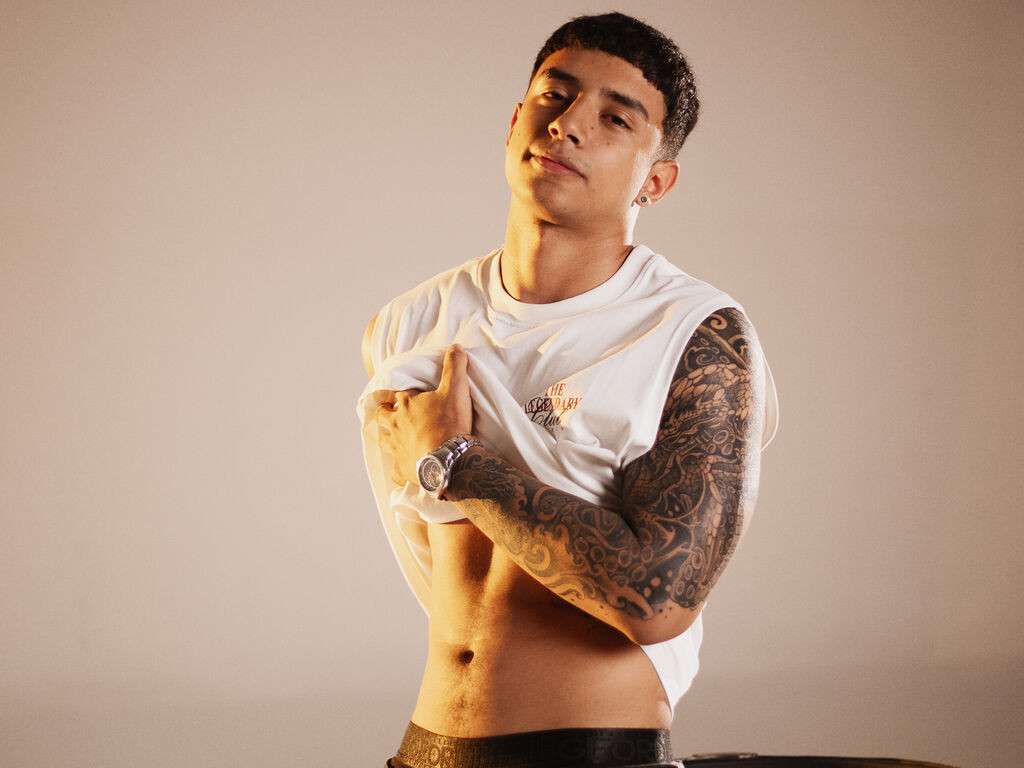 JazeBradley LiveJasmin