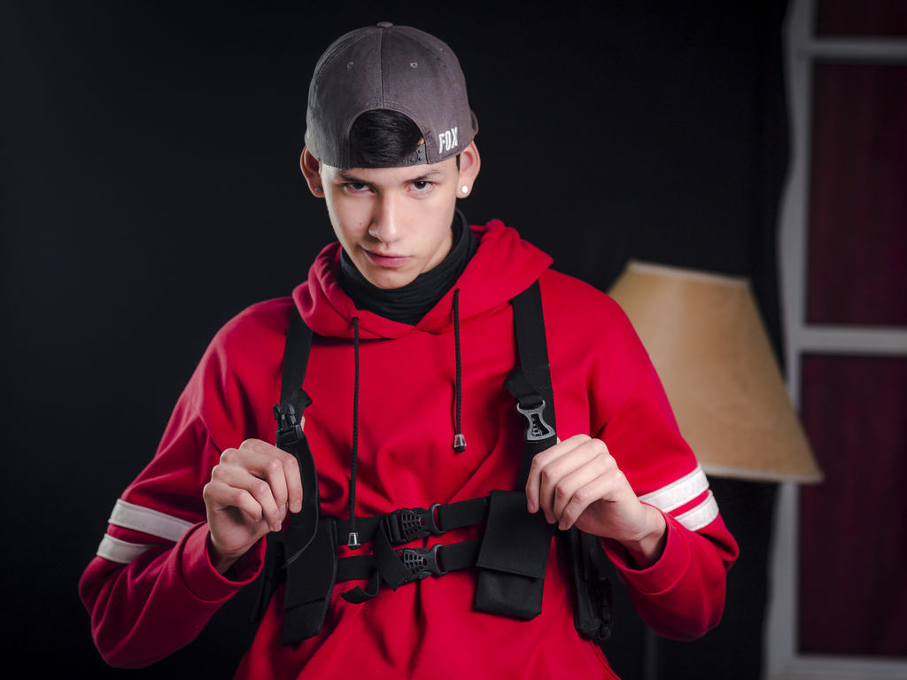 JeanLeone LiveJasmin