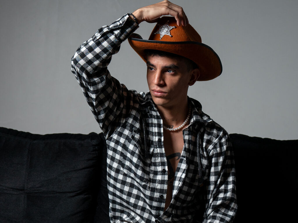 JeremihStanford Desnudo