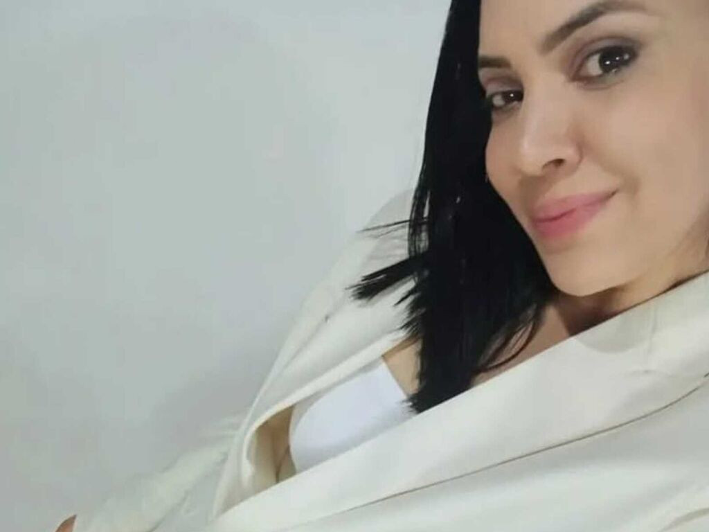 JohisBrown LiveJasmin