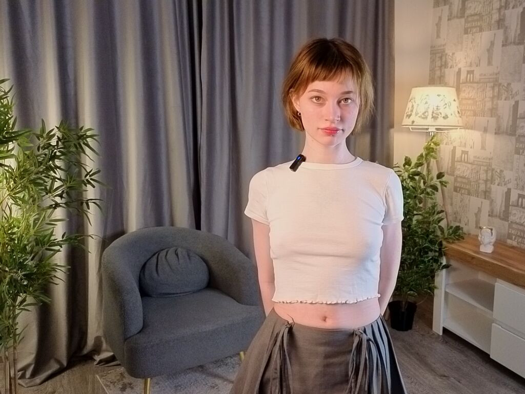 JohnnieChech LiveJasmin