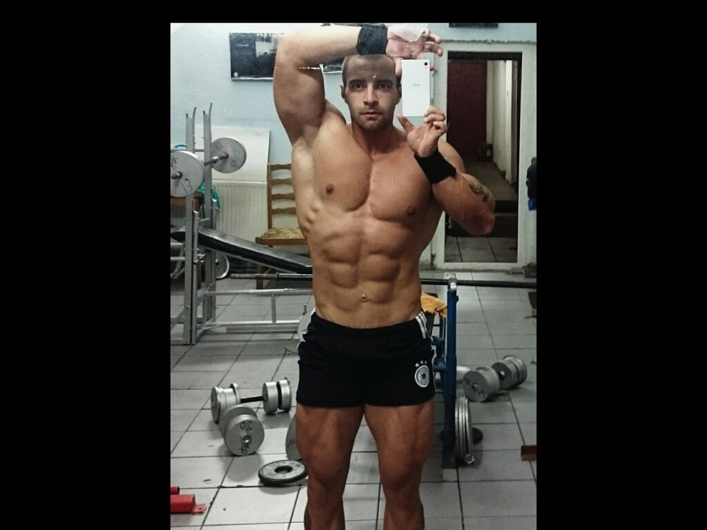 JonathanTiago LiveJasmin