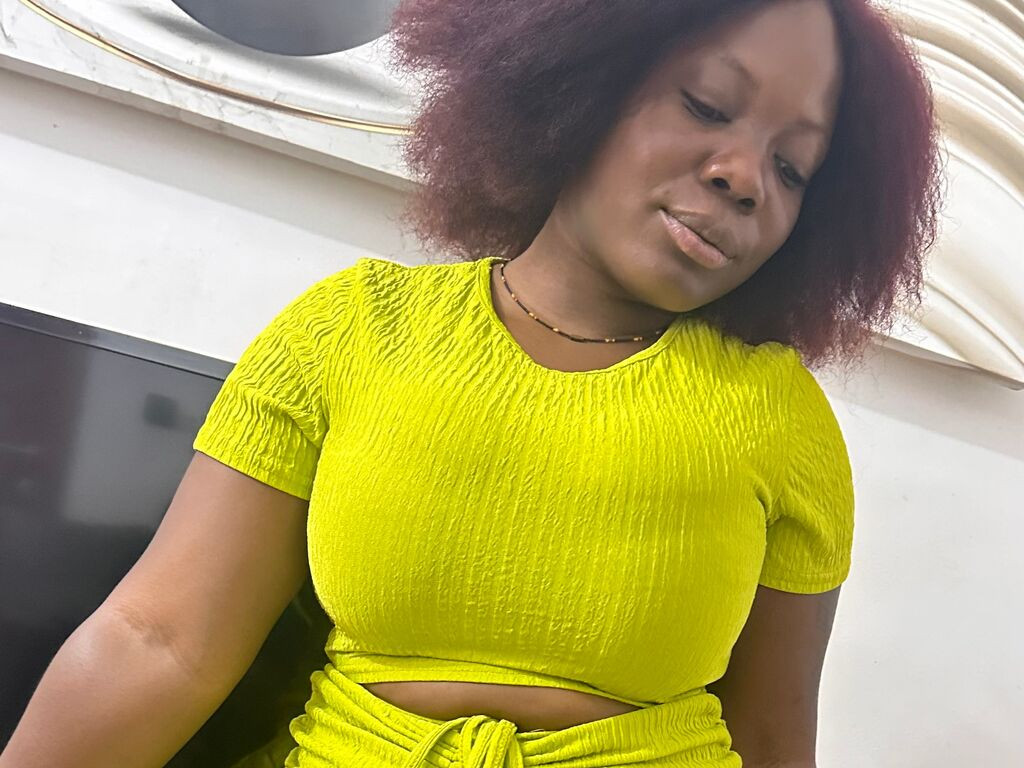 JosinaLova LiveJasmin