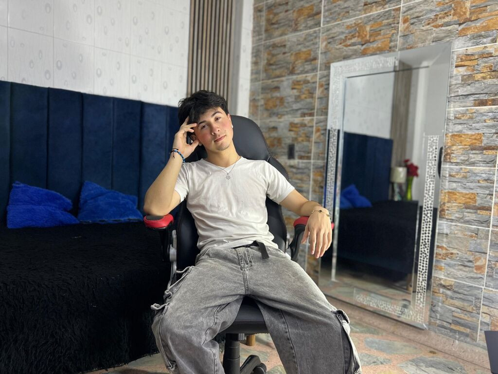 JuanPiedraita LiveJasmin