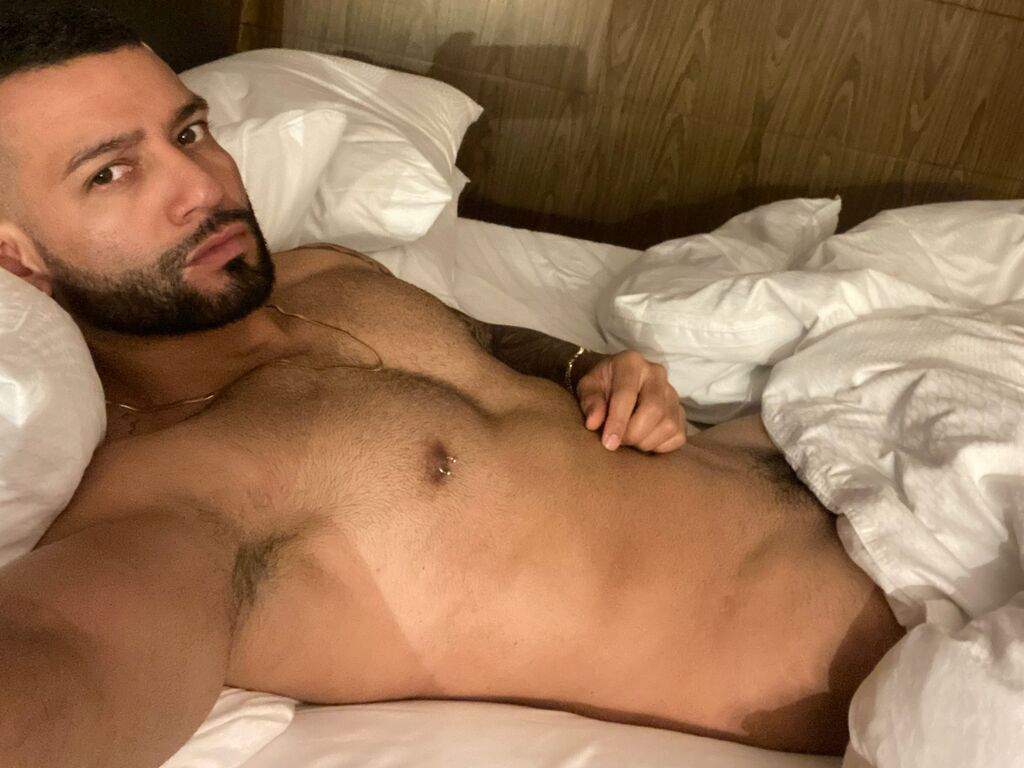 JulianFerrer LiveJasmin