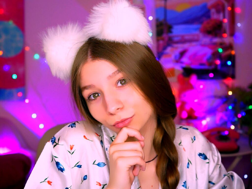 JulieDaniel LiveJasmin