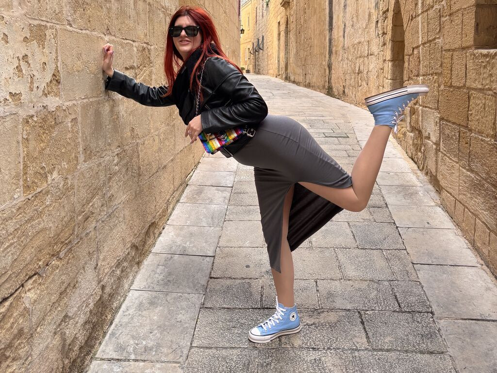 JullietteRose LiveJasmin
