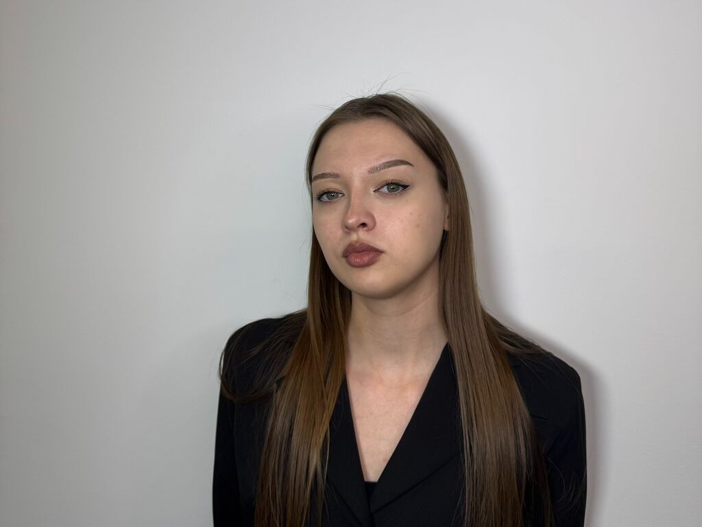 KandisEwell LiveJasmin