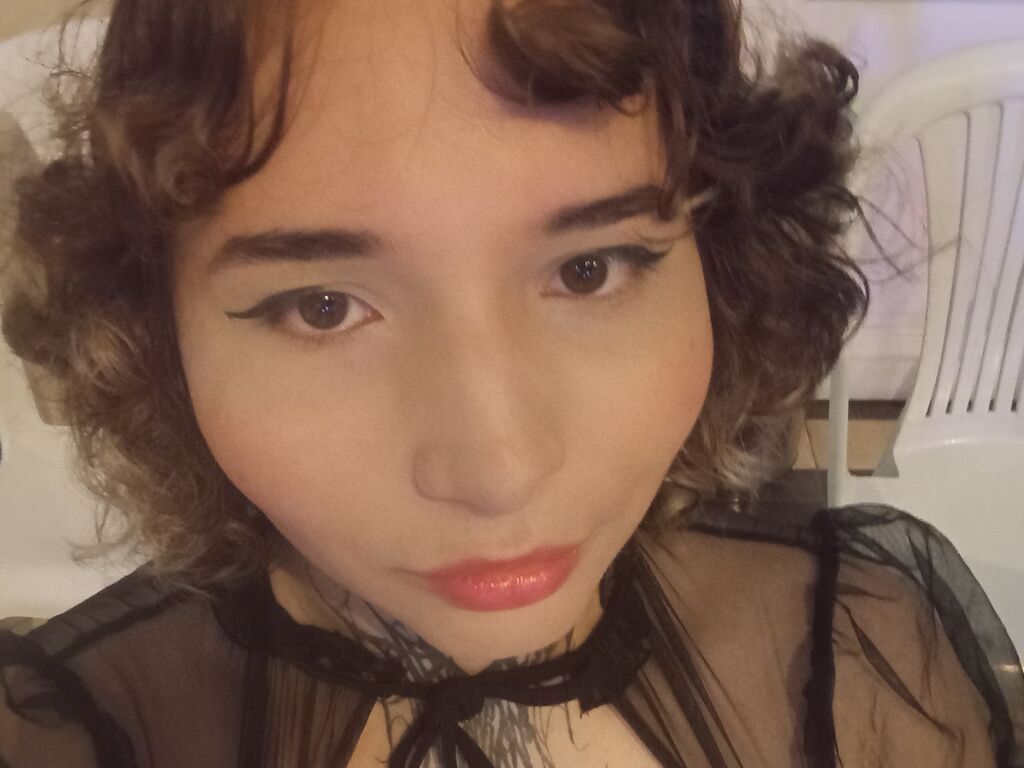 KaterineCarmila Nude