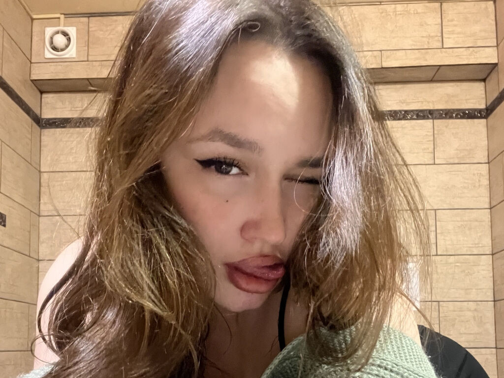 KatheyDewulf LiveJasmin