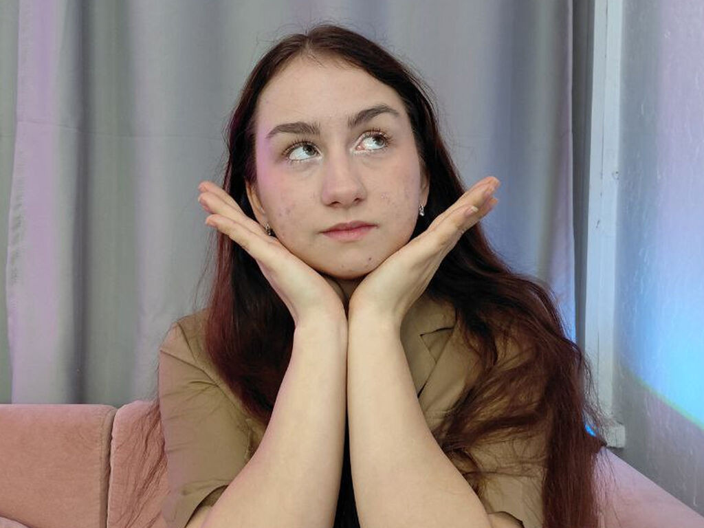 KattrinGolden Desnudo