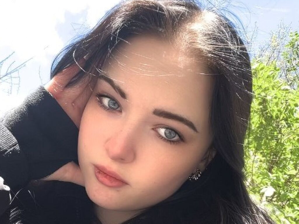 KelleeLobdell Desnudo